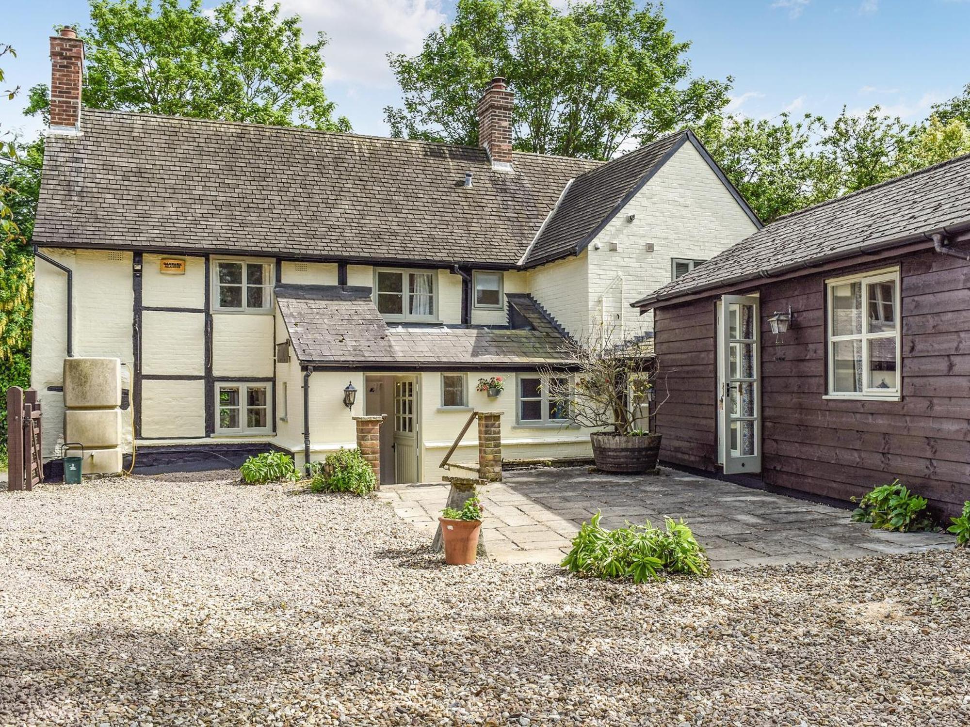 Wayside Cottage Adstock Экстерьер фото