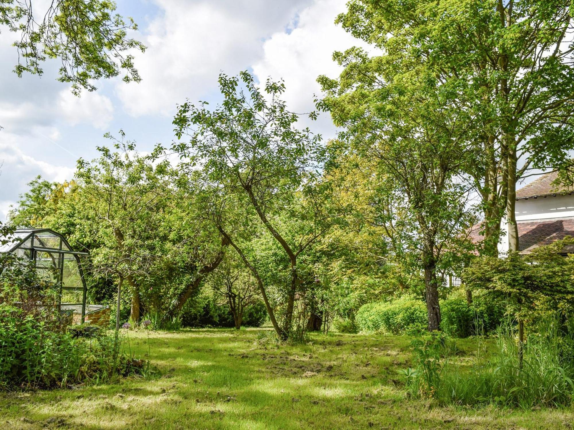 Wayside Cottage Adstock Экстерьер фото